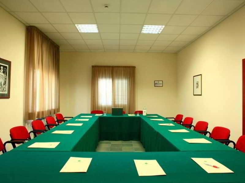 Hotel Quadrifoglio Cagliari Esterno foto