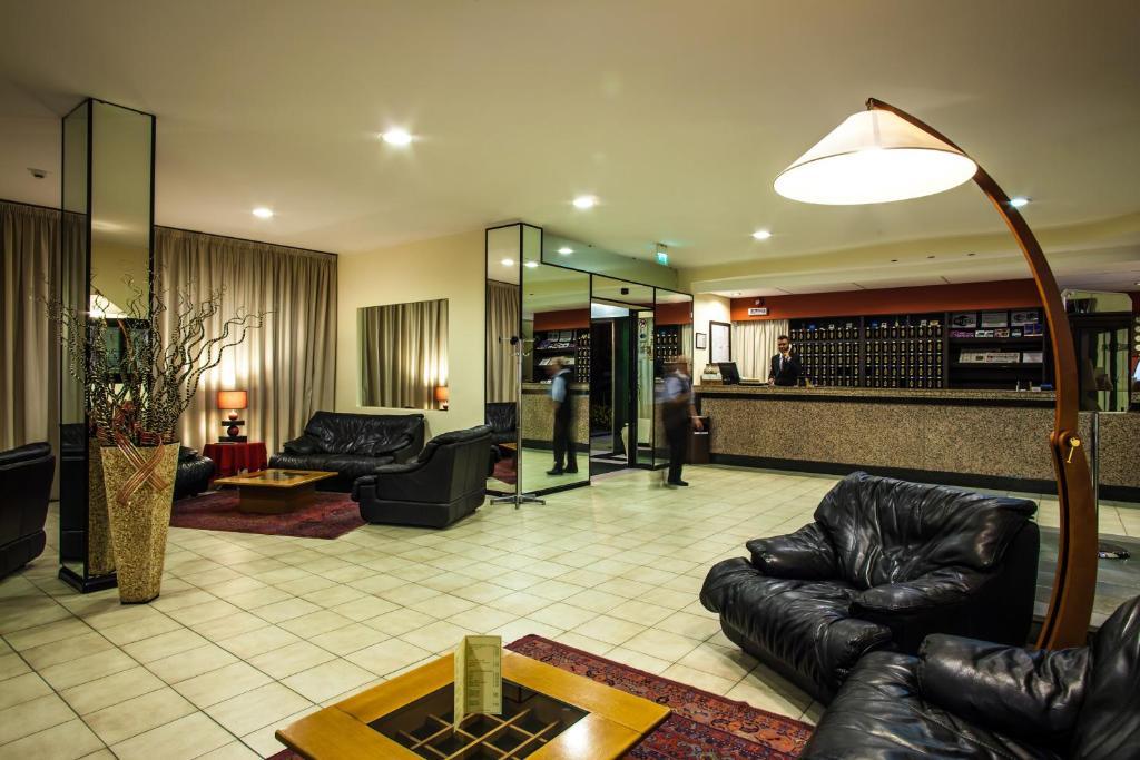 Hotel Quadrifoglio Cagliari Esterno foto