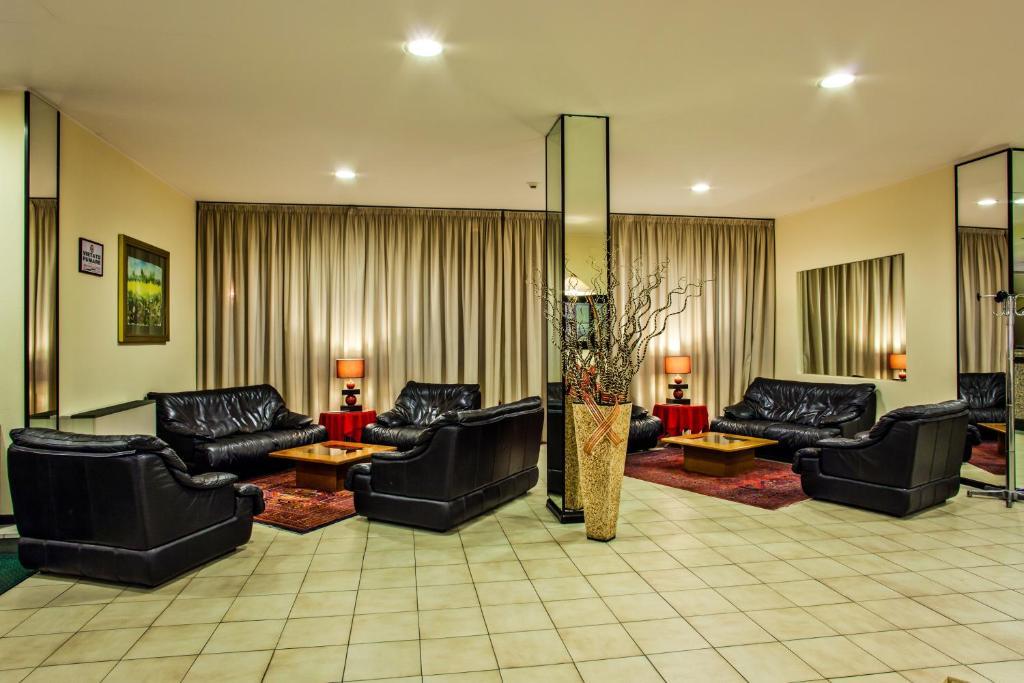 Hotel Quadrifoglio Cagliari Esterno foto