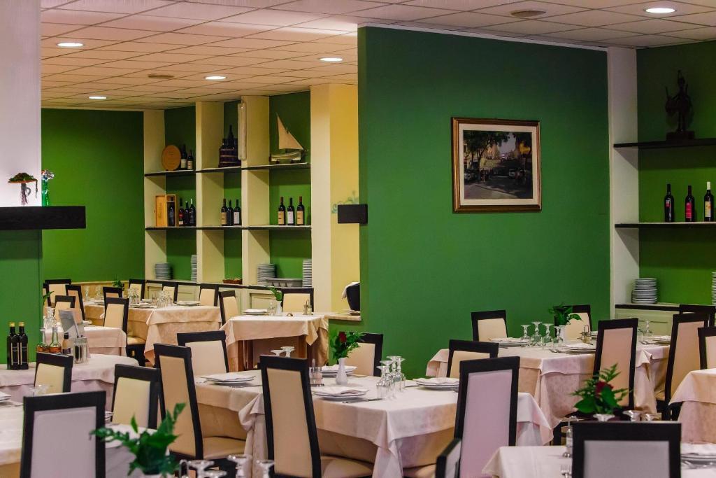 Hotel Quadrifoglio Cagliari Esterno foto