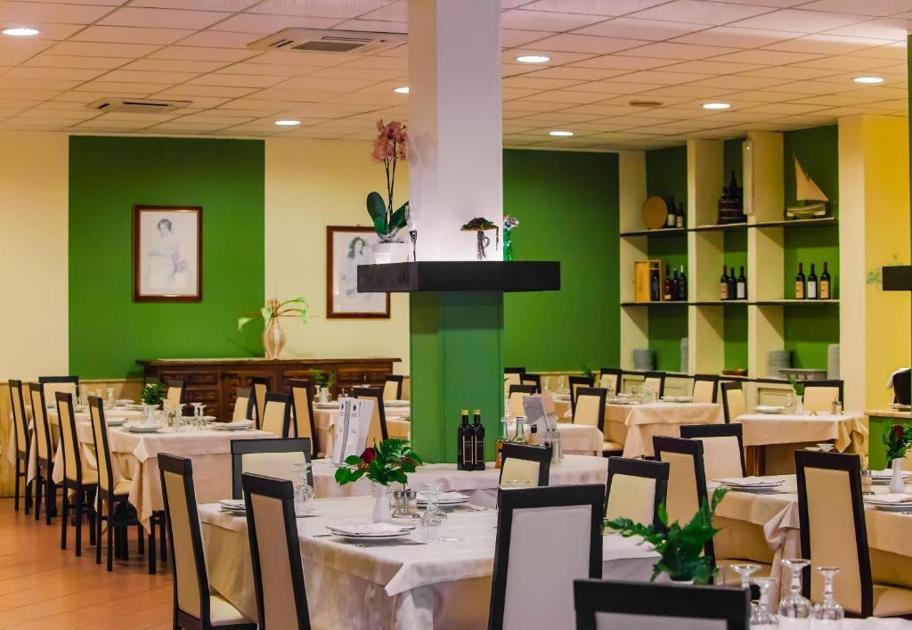 Hotel Quadrifoglio Cagliari Esterno foto