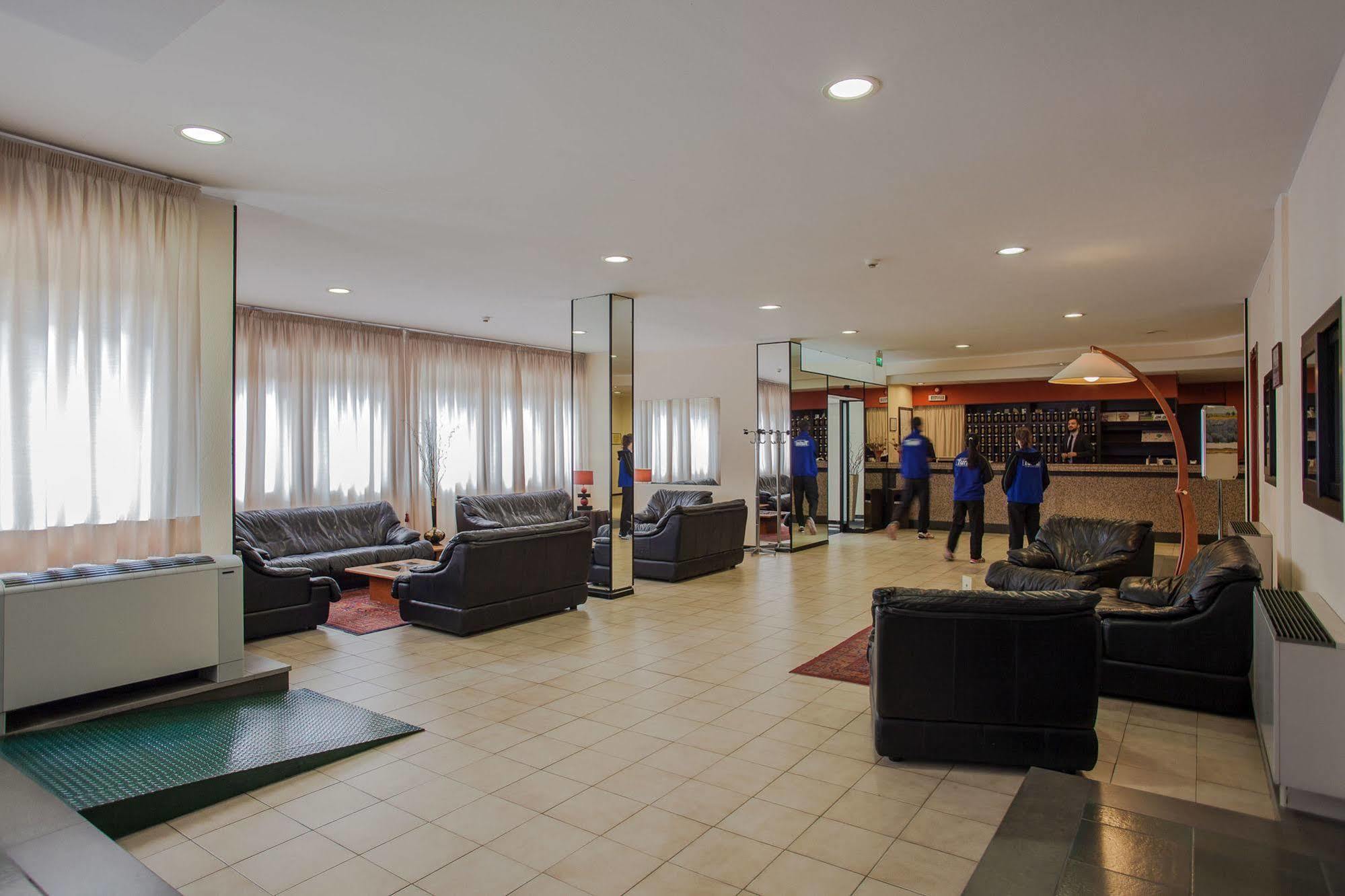 Hotel Quadrifoglio Cagliari Esterno foto