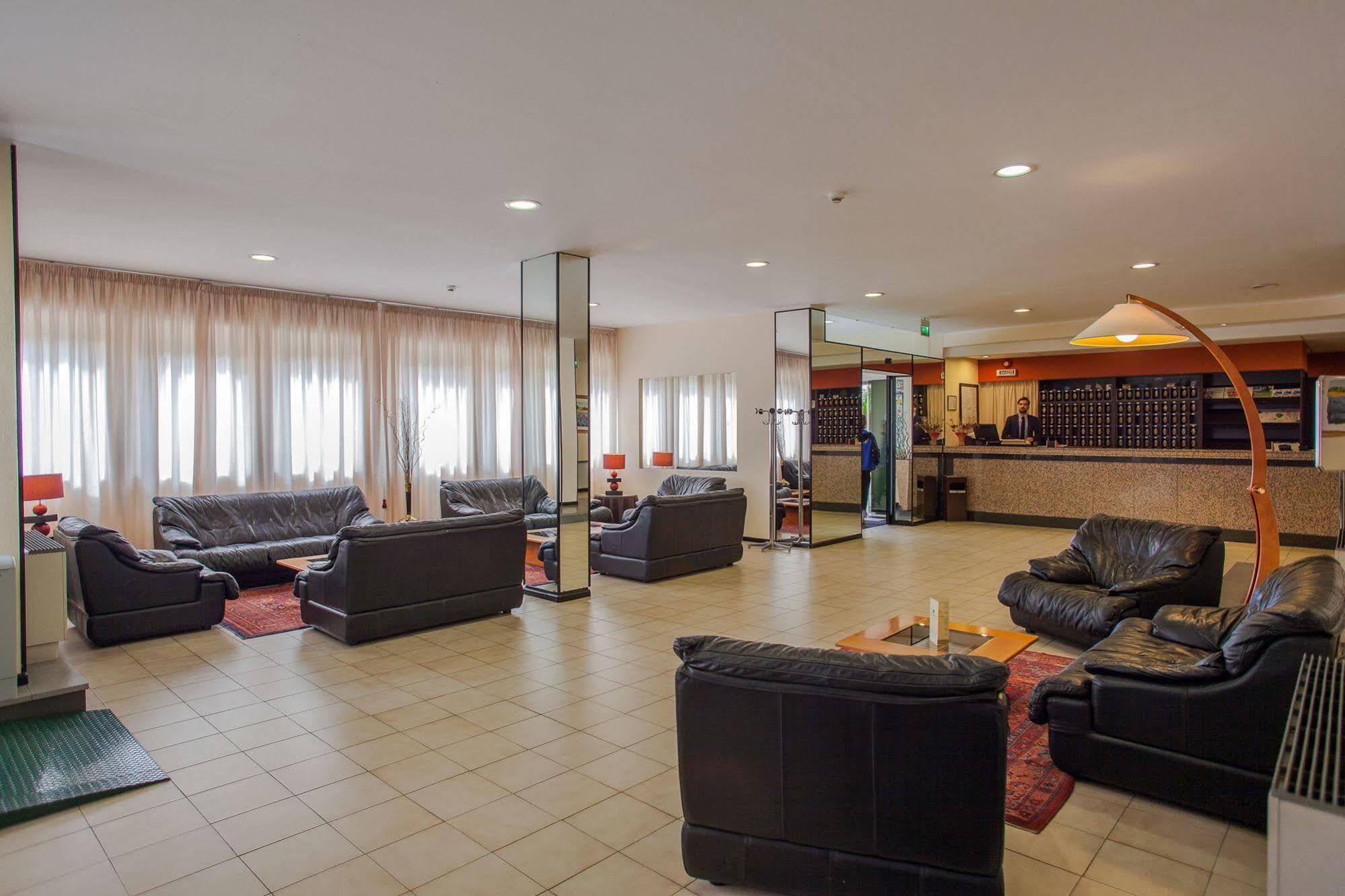 Hotel Quadrifoglio Cagliari Esterno foto