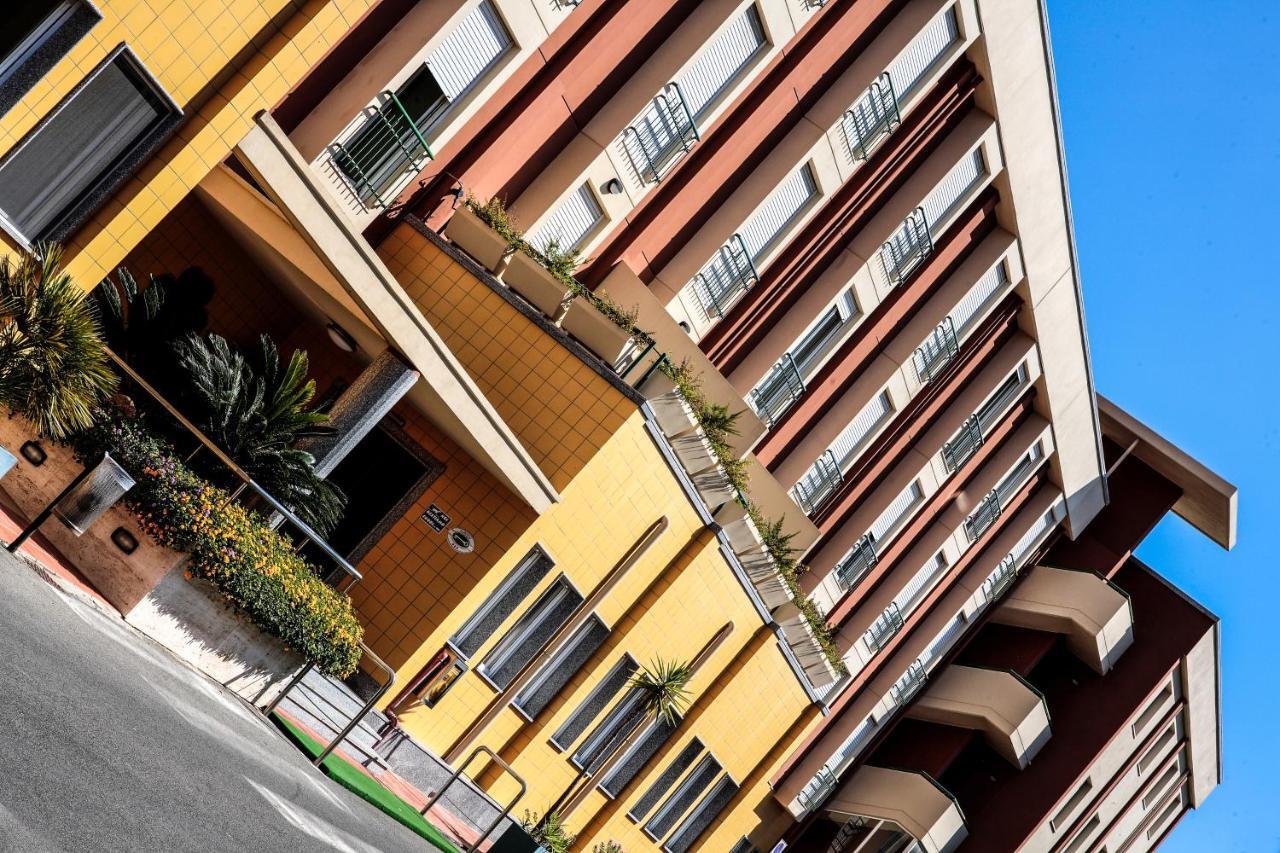 Hotel Quadrifoglio Cagliari Esterno foto